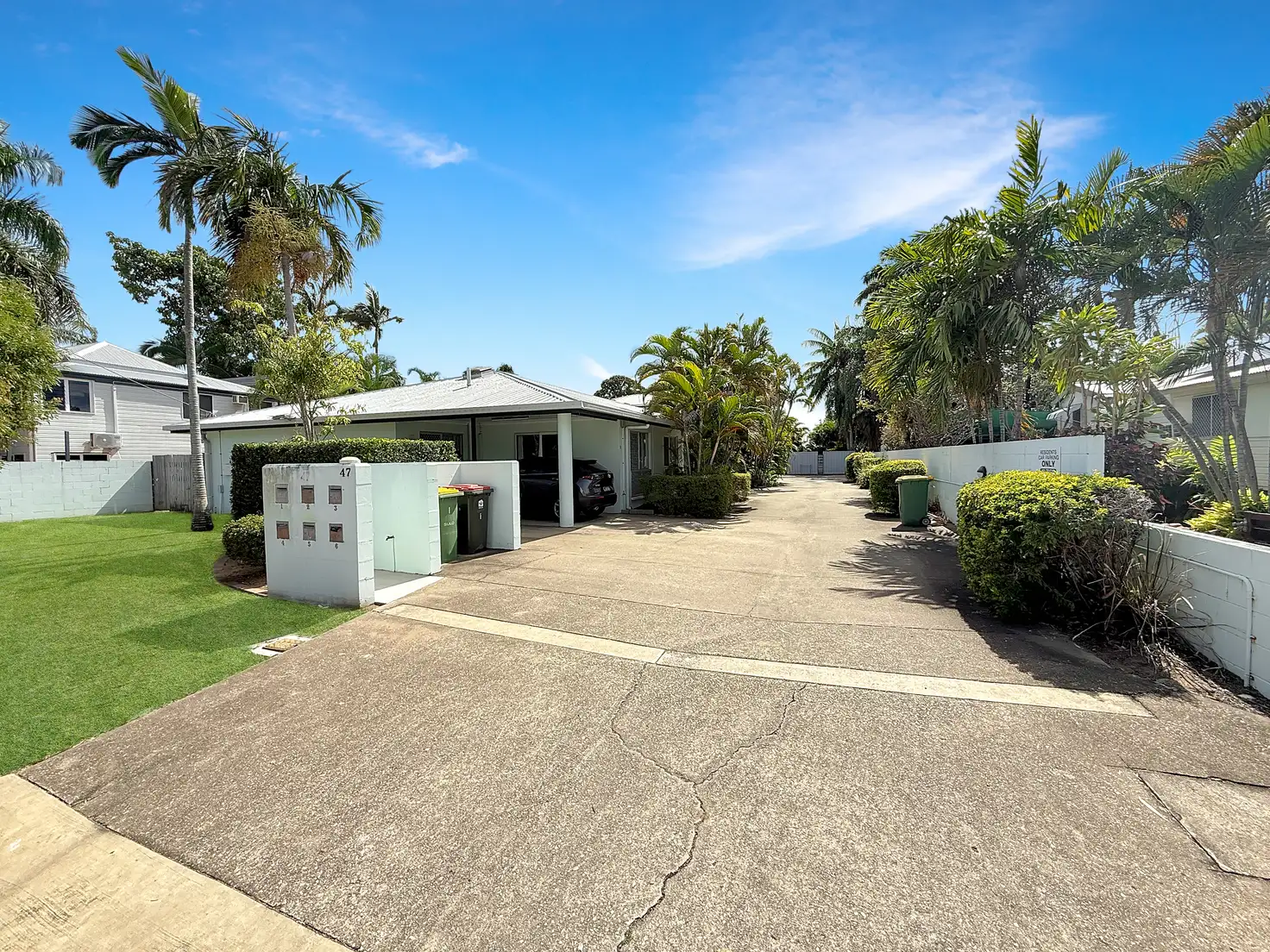 Main view of Homely unit listing, 2/47 Ahearne Street, Hermit Park QLD 4812