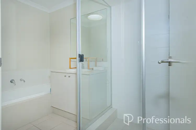 Seventh view of Homely house listing, 10 Holdsworth Avenue, Aveley WA 6069