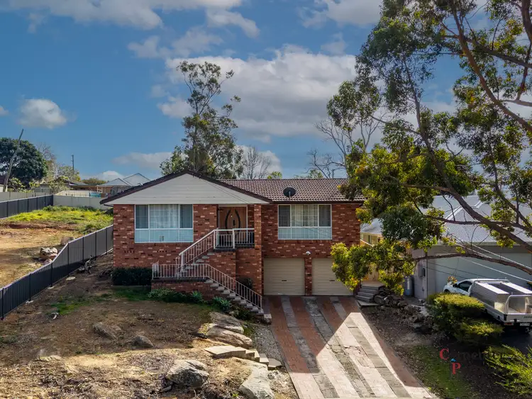 16 Wellington Street