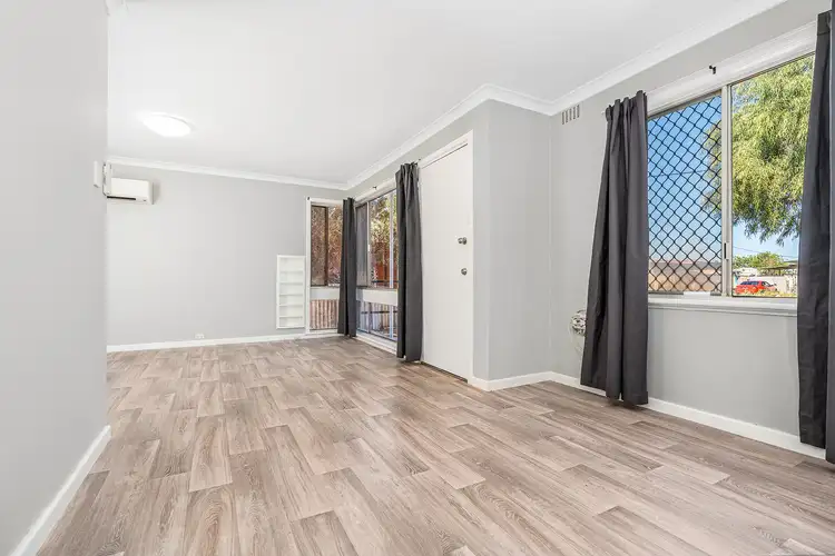 Second view of Homely house listing, 6 Roberts Road, Utakarra WA 6530