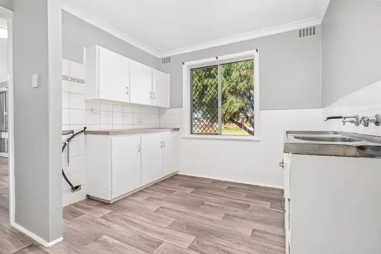 Fourth view of Homely house listing, 6 Roberts Road, Utakarra WA 6530
