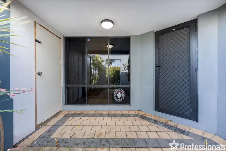 Fourth view of Homely house listing, 18 Tintagel Loop, Orelia WA 6167