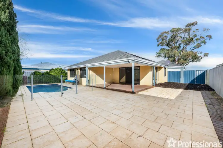 Sixth view of Homely house listing, 18 Tintagel Loop, Orelia WA 6167
