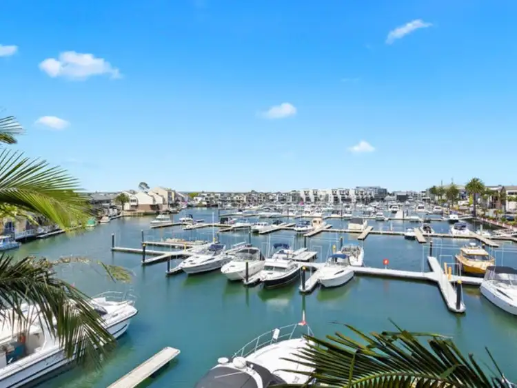 9 Southseas Place, Patterson Lakes VIC 3197