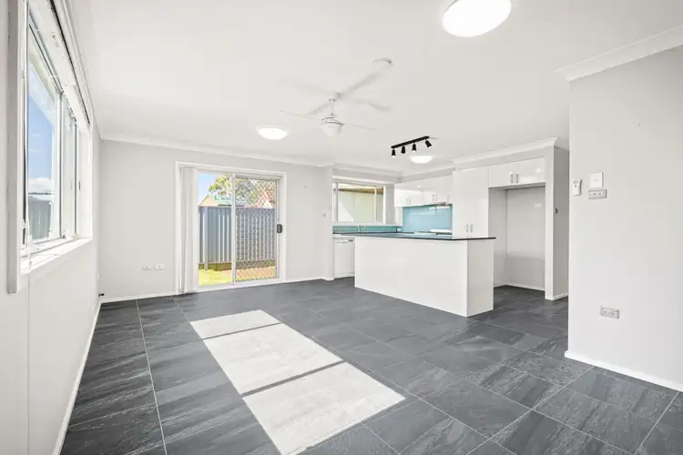 Fifth view of Homely house listing, 4 Glen Elgin Crescent, Edensor Park NSW 2176