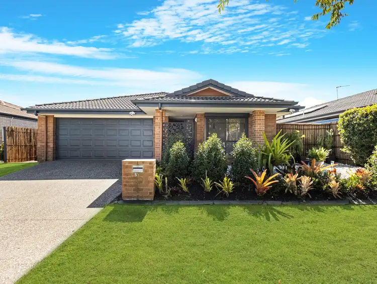 5 Forrest Court, Urraween QLD 4655