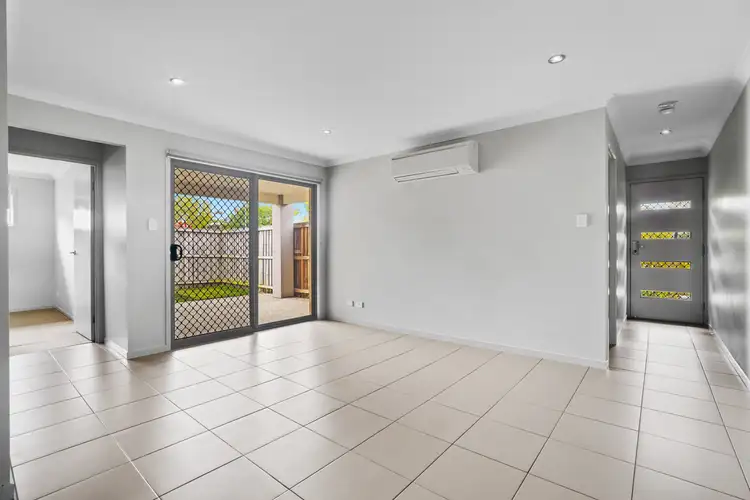 Third view of Homely semi-detached listing, 3/70 Skyblue Circuit, Yarrabilba QLD 4207