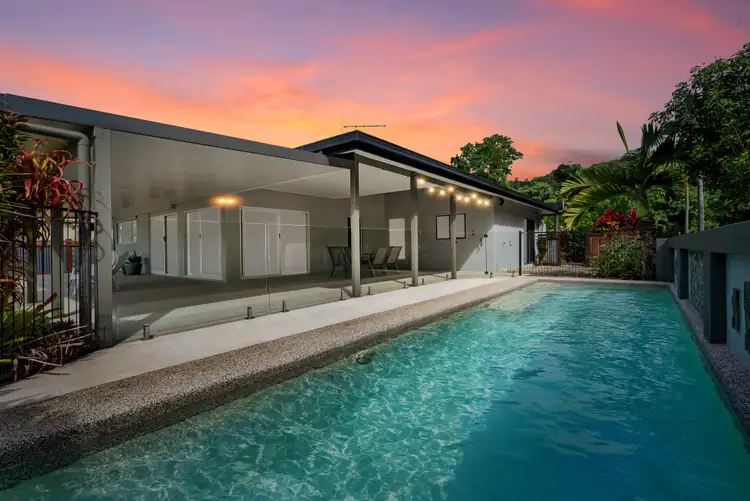 32 Bindon Street, Flying Fish Point QLD 4860