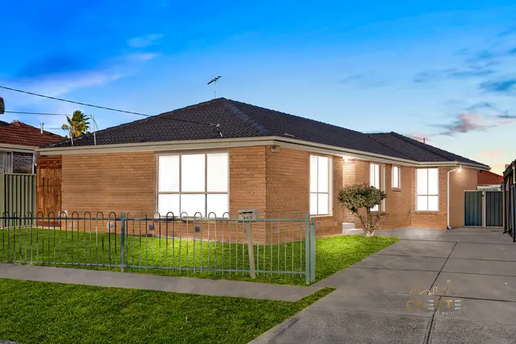 24 Leighton Cres, Deer Park VIC 3023