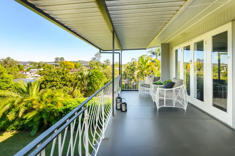 12 Bolong Crescent, Ferny Hills QLD 4055