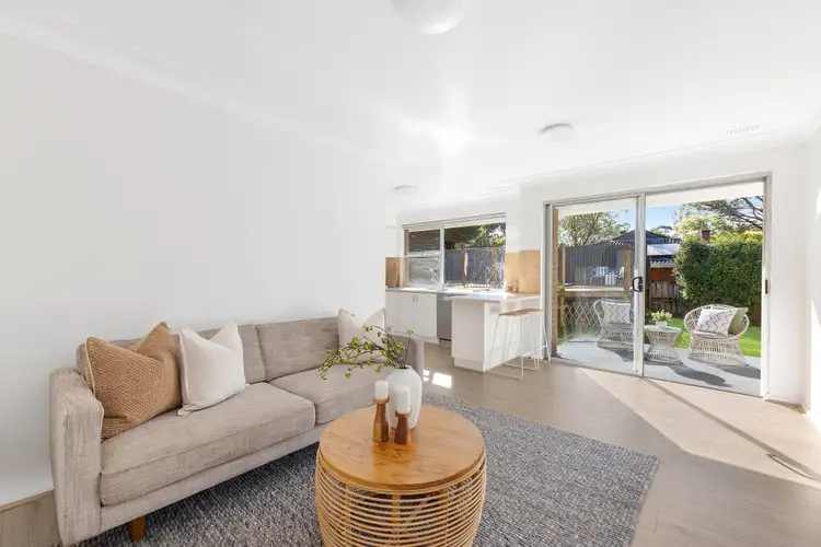 30 Bowen Avenue, Turramurra NSW 2074