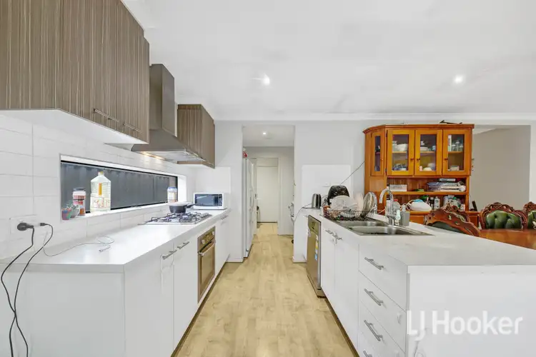 Fourth view of Homely house listing, 5 Knebworth Drive, Strathtulloh VIC 3338