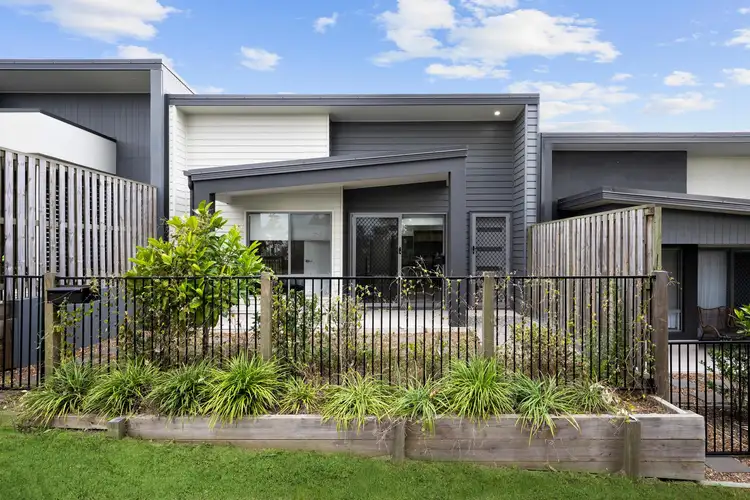 5 Freycinet Lane, South Ripley QLD 4306