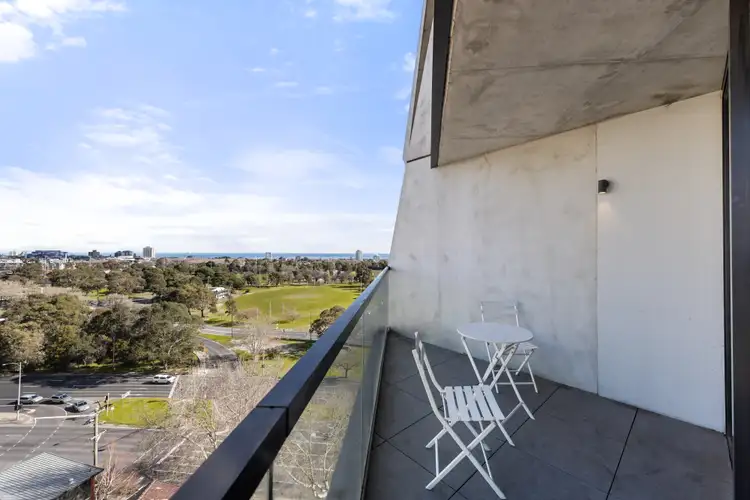 1104/77 Queens Road, Melbourne VIC 3004