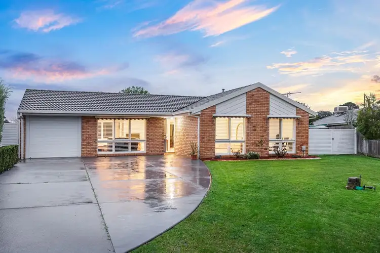 10 Stephanie Close, Ferntree Gully VIC 3156