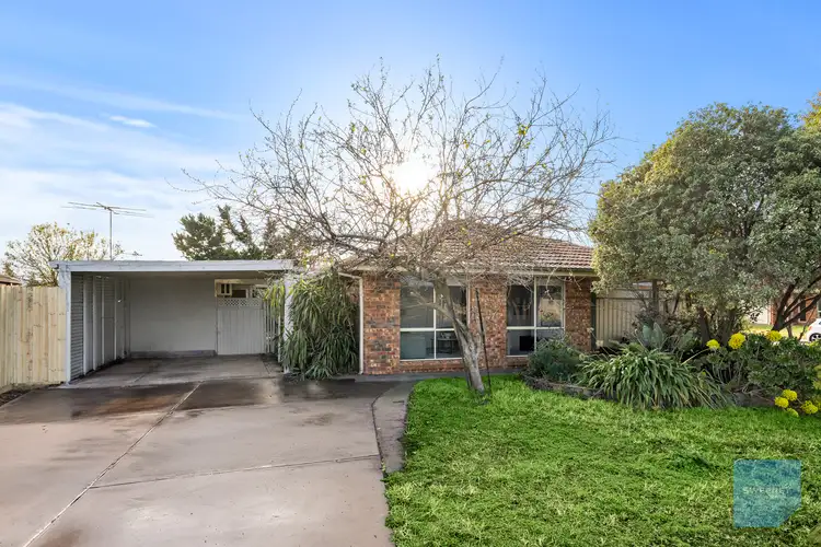 18 Troups Road, Rockbank VIC 3335
