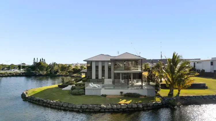 2 Entrance Island, Bokarina QLD 4575