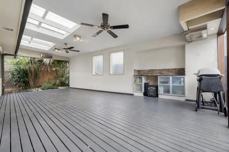 2/14 Baker Road, Bayswater North VIC 3153