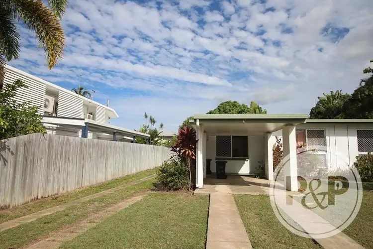 65 Howlett Street