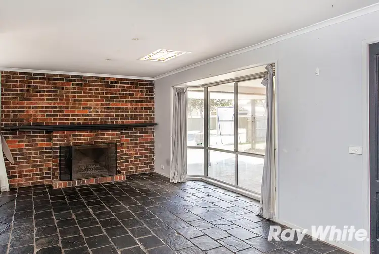 Second view of Homely house listing, 3 Cassowary Close, Carrum Downs VIC 3201