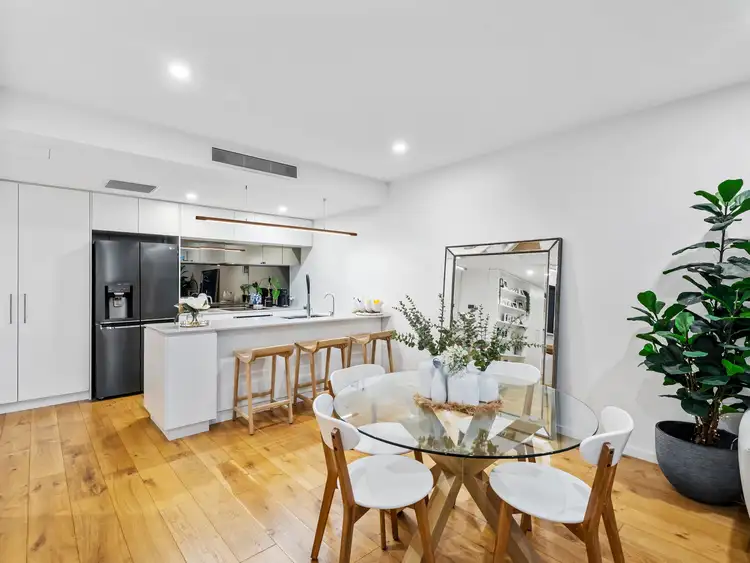 608/110 Frank Street, Labrador QLD 4215