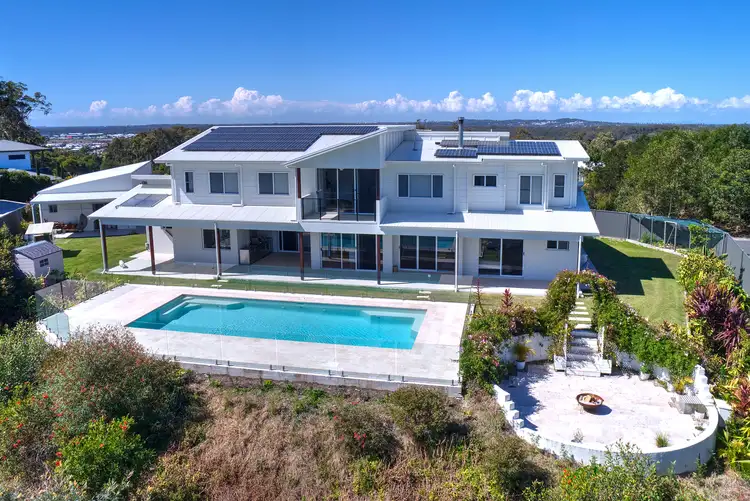 213 Palmview Forest Drive, Palmview QLD 4553