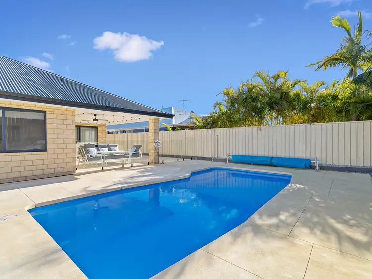 Fifth view of Homely house listing, 19 Brouwer Trail, Dudley Park WA 6210