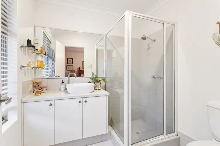 Sixth view of Homely house listing, 16 Bredgar Way, Marangaroo WA 6064