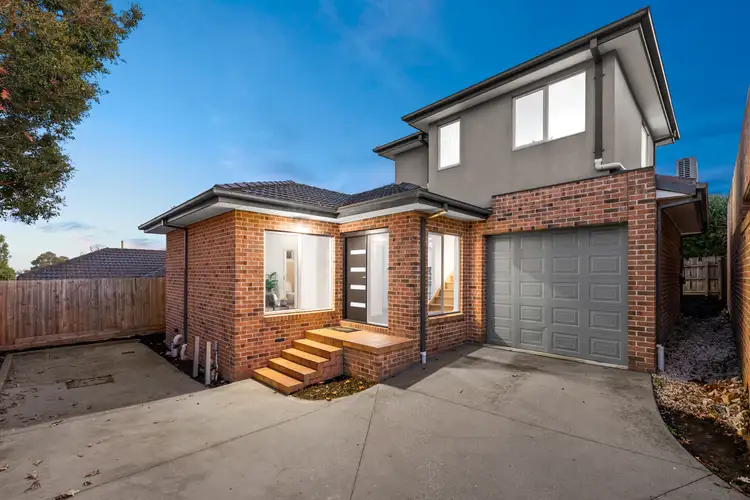 3/2 Pheasant Street, Burwood VIC 3125