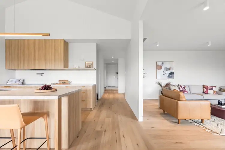 7 Greenslopes Avenue, Mansfield VIC 3722