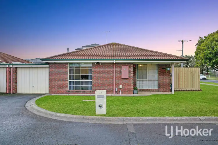 28/35 Wickham Street, Melton South VIC 3338