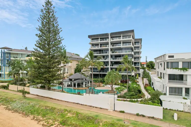 304/124 Prince Edward Parade, Scarborough QLD 4020