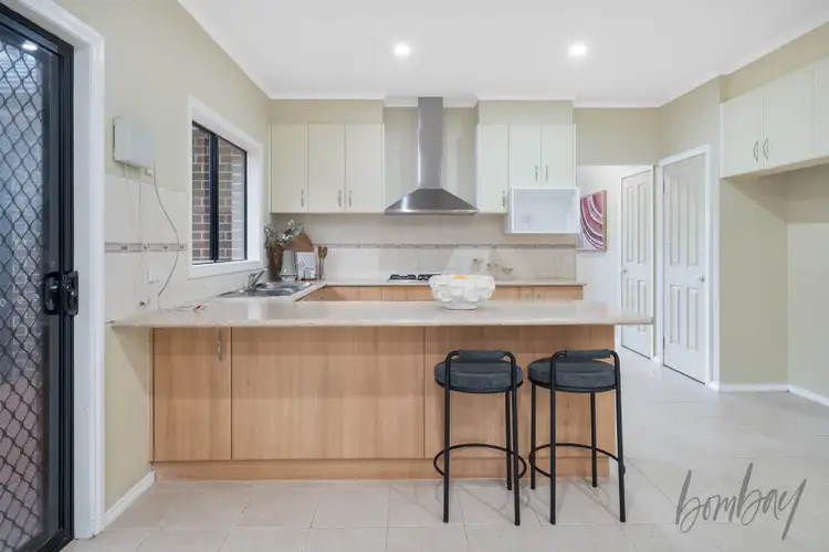 Fifth view of Homely house listing, 16 Elms Way, Craigieburn VIC 3064