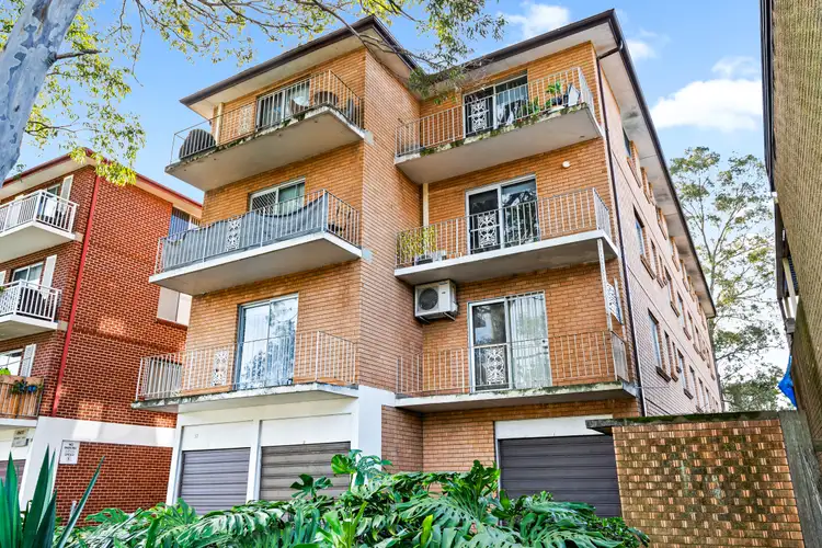 7/33 Carramar Avenue, Carramar NSW 2163