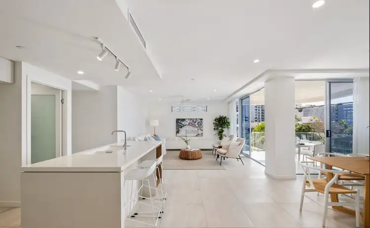 301/1 Naroo Court, Mooloolaba QLD 4557