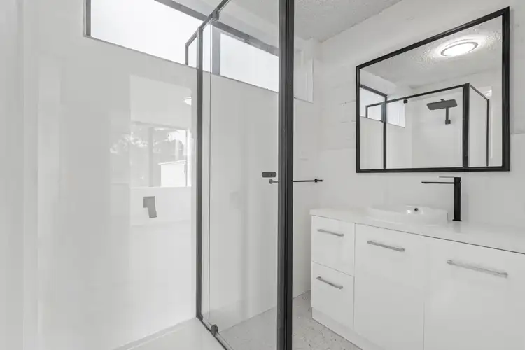 Fifth view of Homely apartment listing, 6/275 Nepean Highway, Seaford VIC 3198