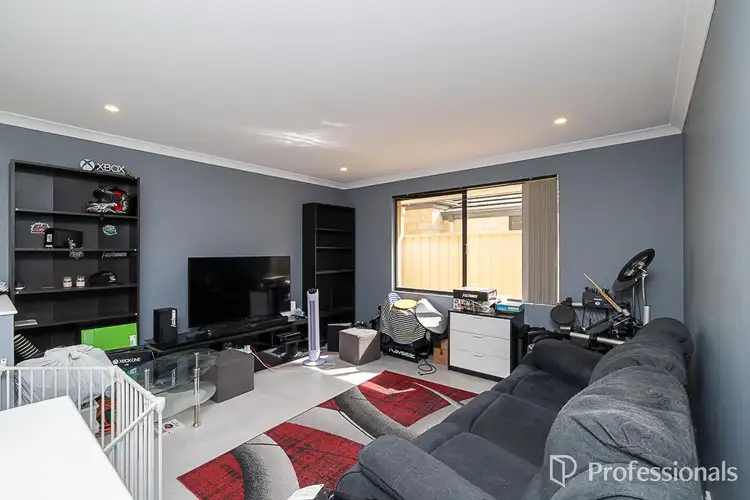 Seventh view of Homely house listing, 8 Amaranthus Road, Seville Grove WA 6112