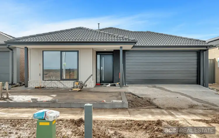27 Flint Street, Werribee VIC 3030