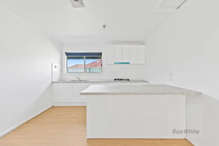 1/34 Browning Street, Kingsbury VIC 3083