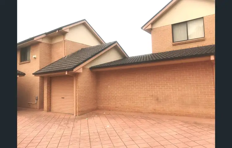 2/28-32 Carinya Street, Blacktown NSW 2148