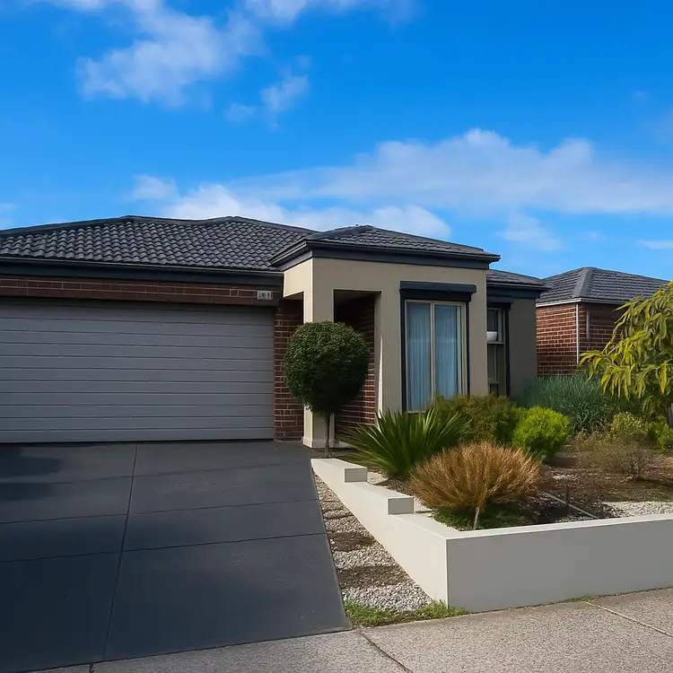 10 Islington Avenue, Cranbourne North VIC 3977