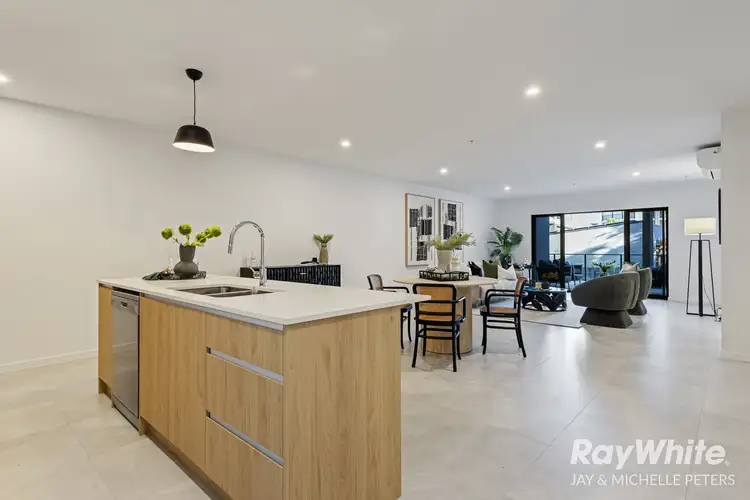 8/174-176 Mein Street, Scarborough QLD 4020