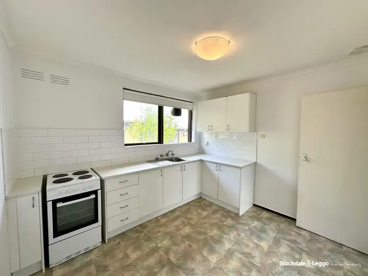4/49 Potter Street, Dandenong VIC 3175