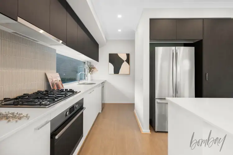 Sixth view of Homely house listing, 7 Arizona Circuit, Donnybrook VIC 3064