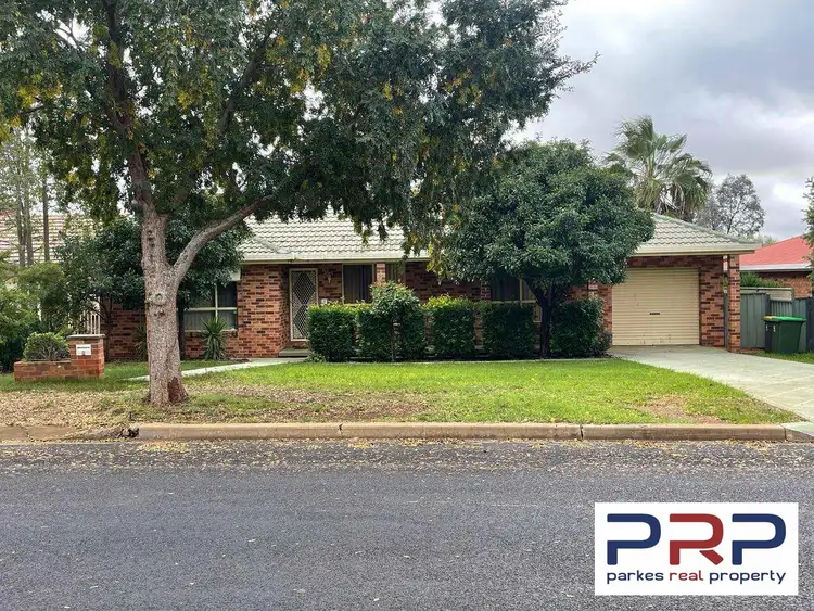 5 Danilenko Street, Parkes NSW 2870