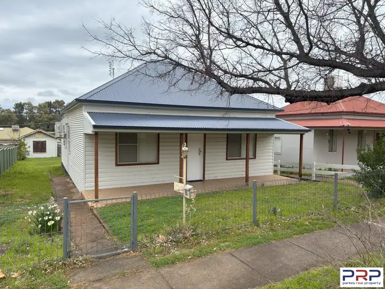 106 clarinda street, Parkes NSW 2870