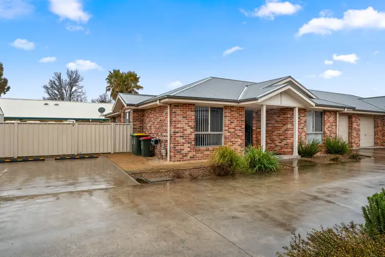 Second view of Homely house listing, 8/25-29 Joshua, Goulburn NSW 2580