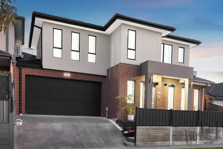 Second view of Homely house listing, 28 Braveheart Road, Craigieburn VIC 3064