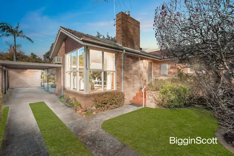 6 Longbourne Avenue, Notting Hill VIC 3168