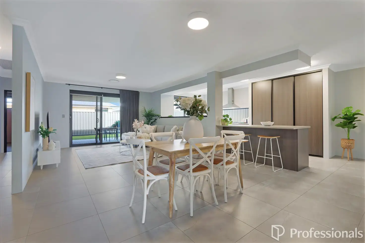 Main view of Homely house listing, 8 Langton Way, Hilbert WA 6112